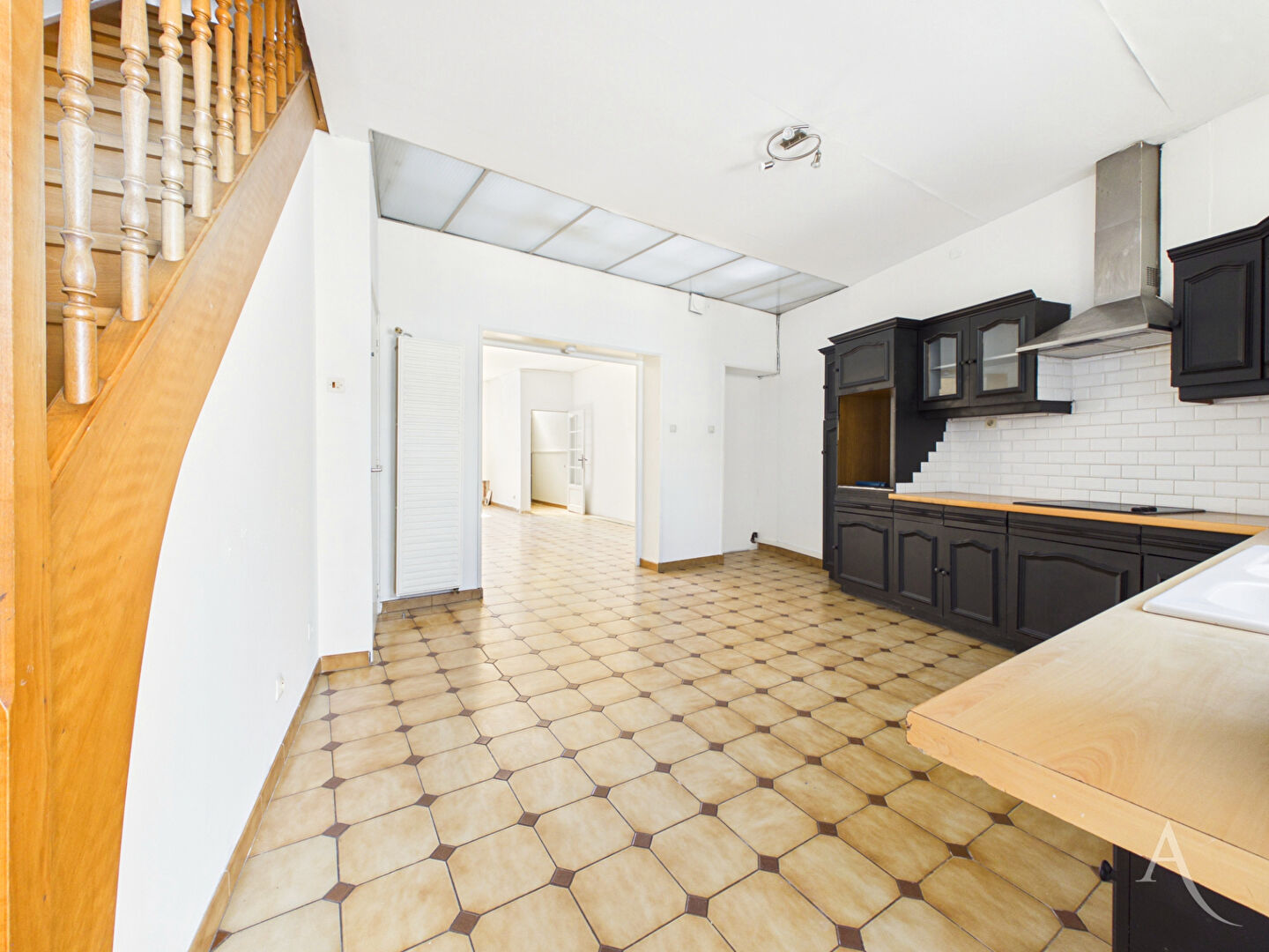 T4 House - 98.30m² - Neuville-en-Ferrain — 4-room, 98.3 sqm, 2 bedrooms — photo 6