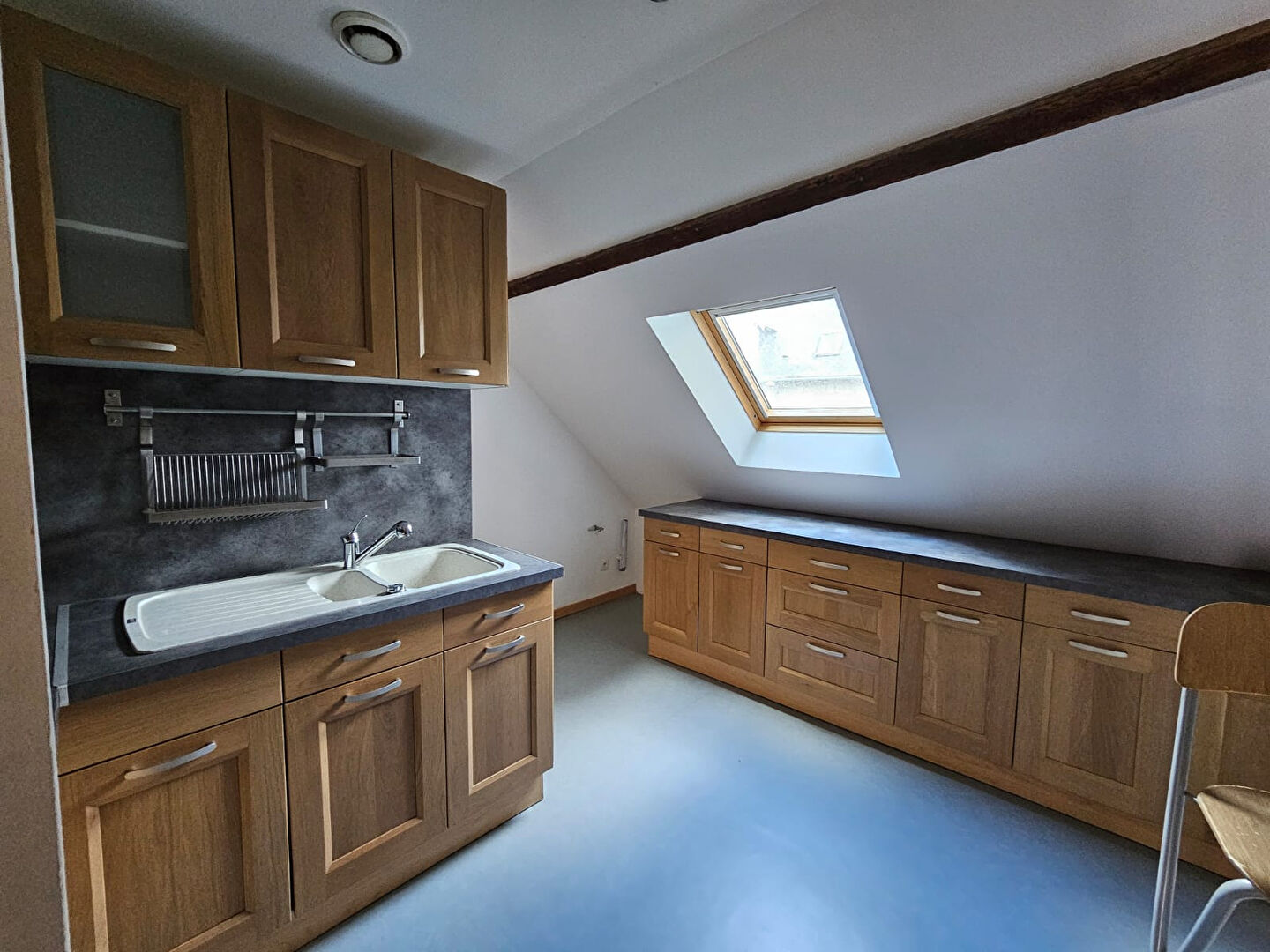 Appartement SOISSONS (02200) 2 pi&egrave;ces 52.00 m&sup2;