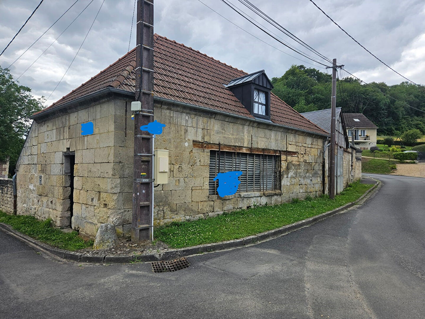 Maison SOISSONS (02200) 2 pièces 87.00 m²