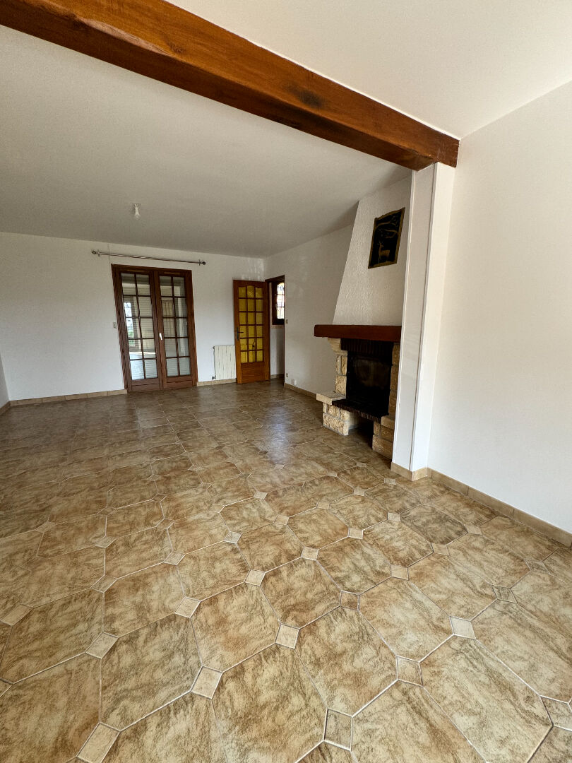 Maison FOLEMBRAY (02670) 5 pi&egrave;ces 115.00 m&sup2;