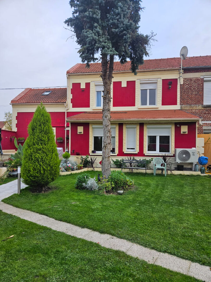 Maison SOISSONS (02200) 6 pi&egrave;ces 106.00 m&sup2;