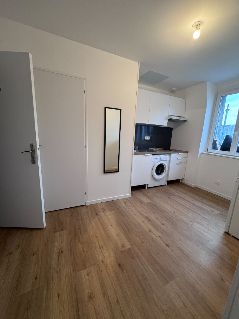 Appartement SOISSONS (02200) 1 pièce 28.76 m²
