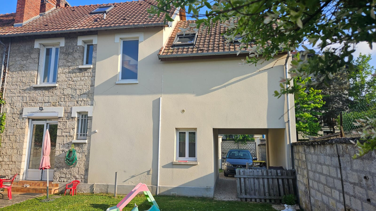 Maison SOISSONS (02200) 4 pièces 110.00 m²