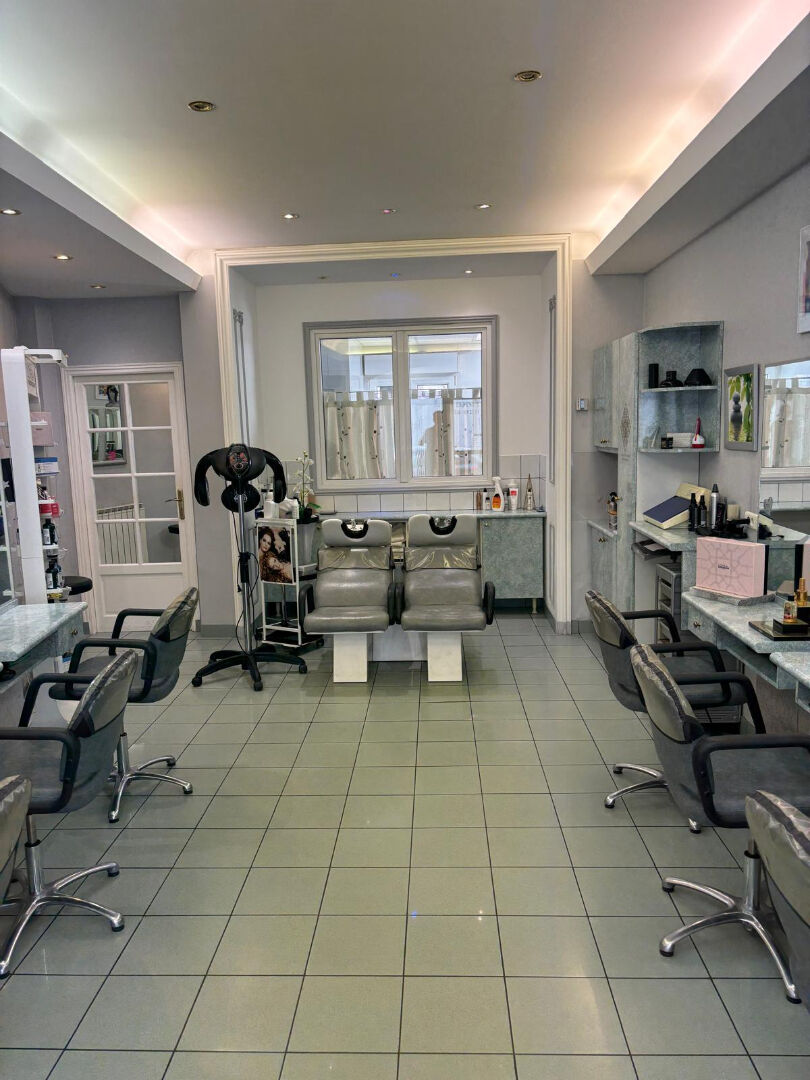 Local commercial SOISSONS (02200) 38.00 m&sup2;