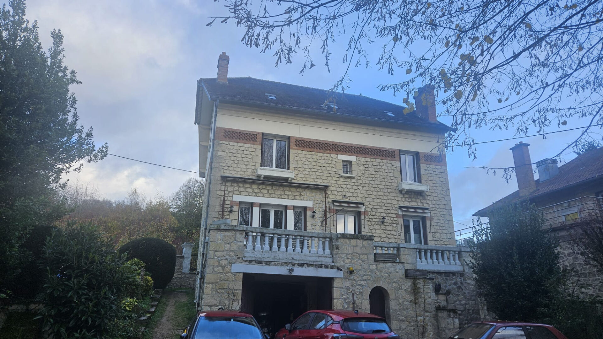 Maison SOISSONS (02200) 6 pièces 233.72 m²