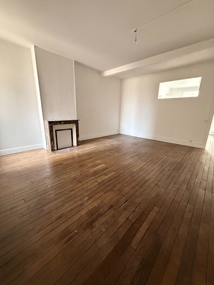 Appartement SOISSONS (02200) 2 pi&egrave;ces 76.80 m&sup2;
