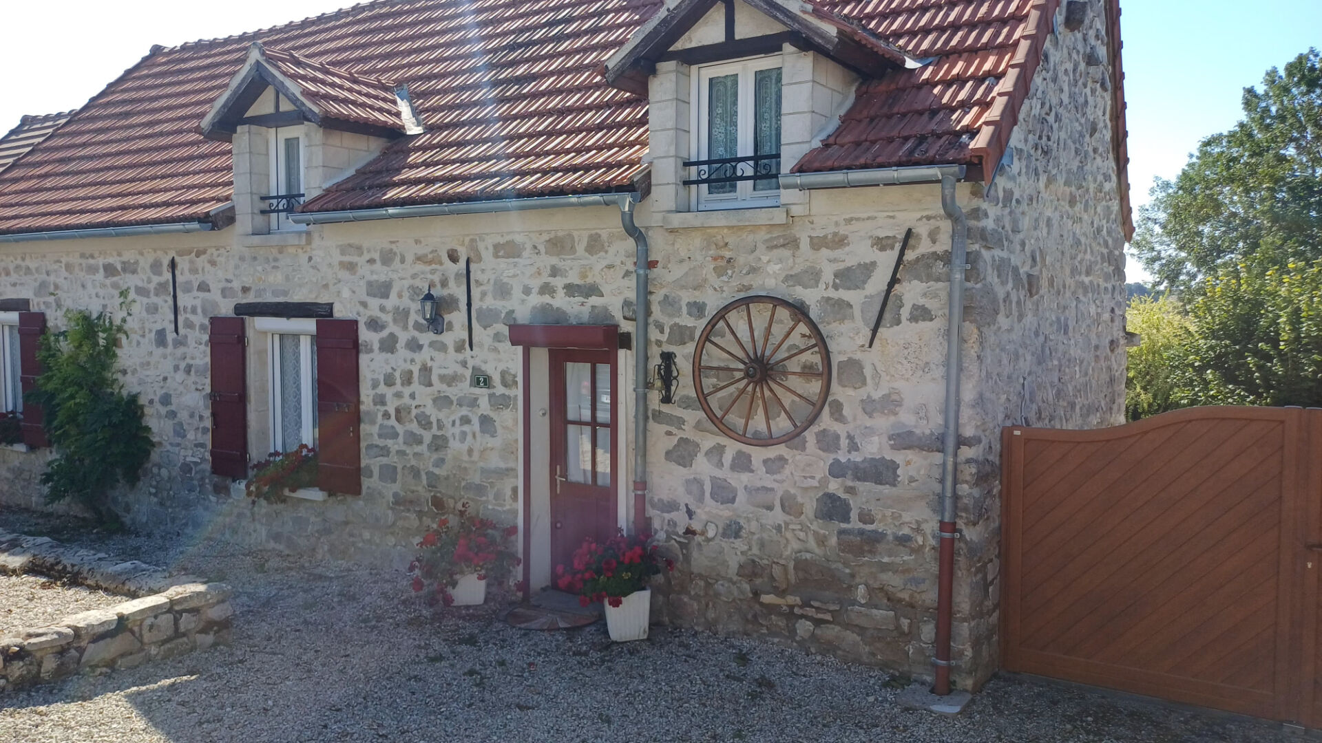 Maison SOISSONS (02200) 3 pi&egrave;ces 100.00 m&sup2;