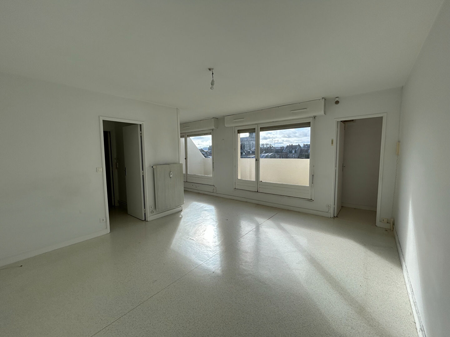 Appartement SOISSONS (02200) 1 pi&egrave;ce 37.75 m&sup2;