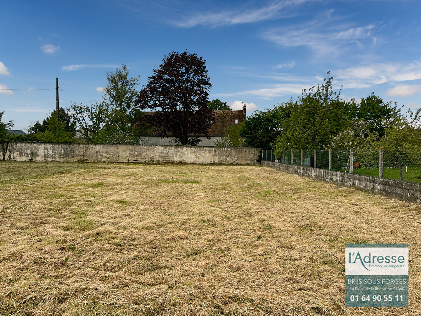 Terrain VAUGRIGNEUSE (91640) 368.00 m&sup2;