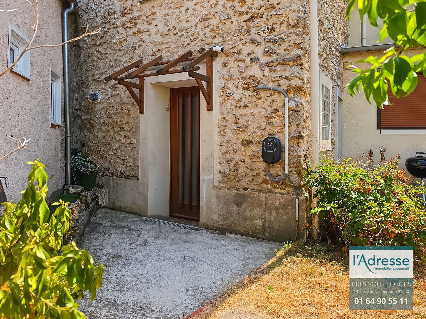 à 15 km de Jouy-en-Josas Exclusif 1 100 € / mois cc Maison 3 pièces , 2 chambres 63.40 m² Avec terrassegarage/box Voir le bien