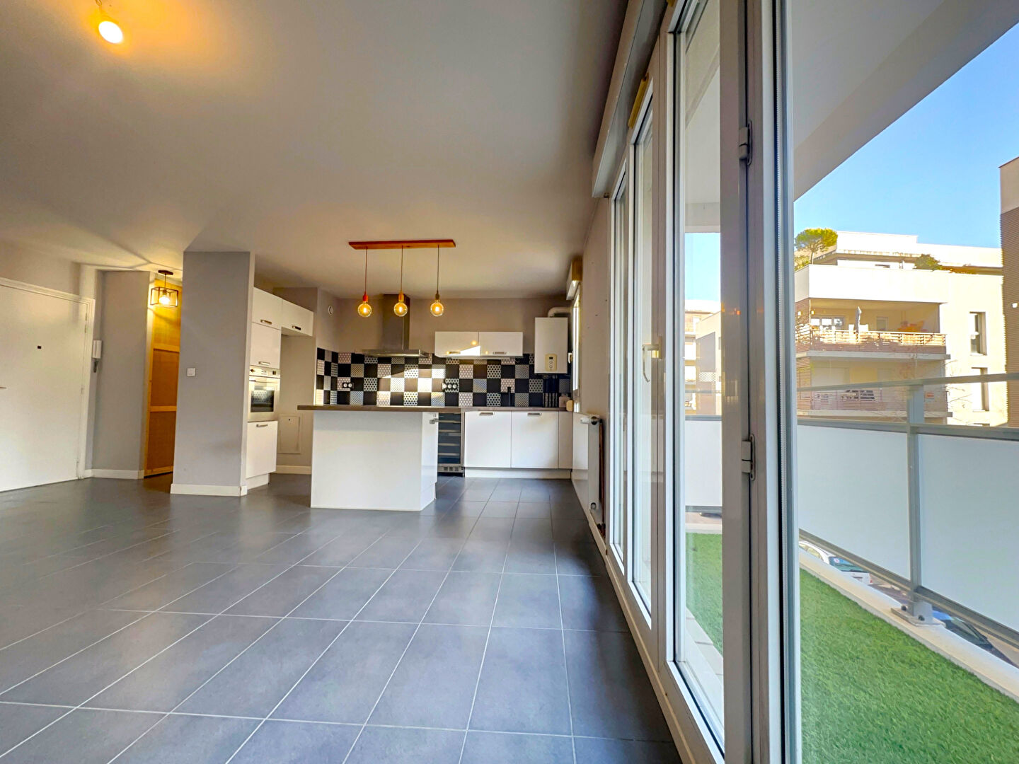 Appartement LYON (69003) 3 pi&egrave;ces 70.00 m&sup2;