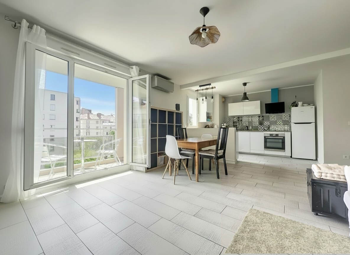 Appartement LYON (69003) 3 pi&egrave;ces 66.00 m&sup2;