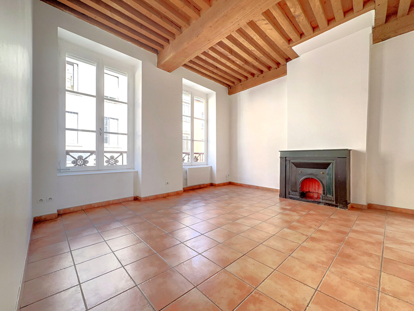 Appartement LYON (69004) 2 pi&egrave;ces 44.59 m&sup2;