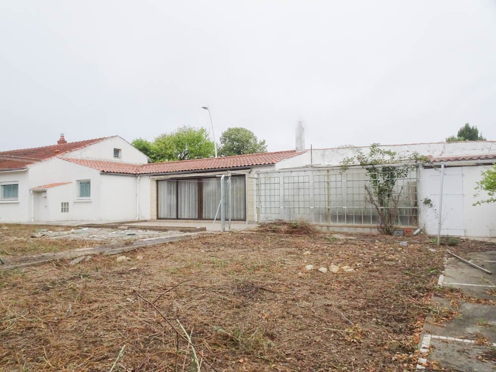 Maison LA ROCHELLE (17000) 1 pièce 25.00 m²