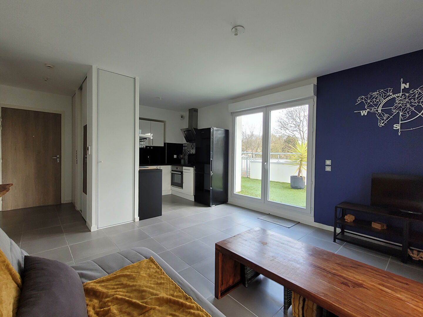 Appartement LA ROCHELLE (17000) 2 pi&egrave;ces 42.70 m&sup2;