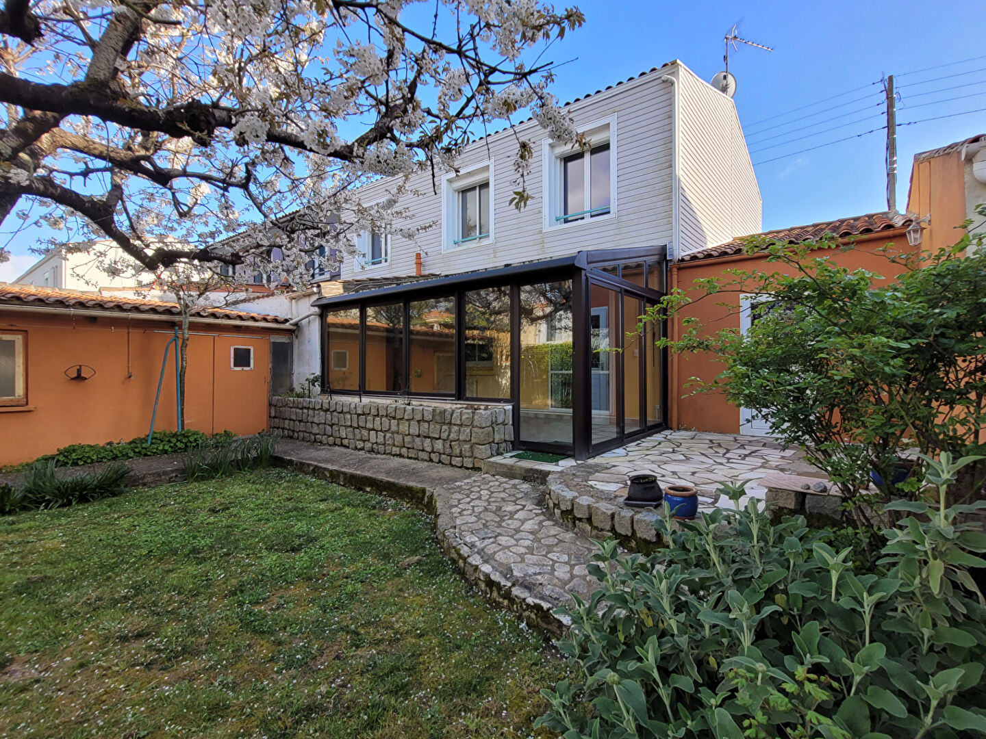 Maison LA ROCHELLE (17000) 6 pi&egrave;ces 114.67 m&sup2;