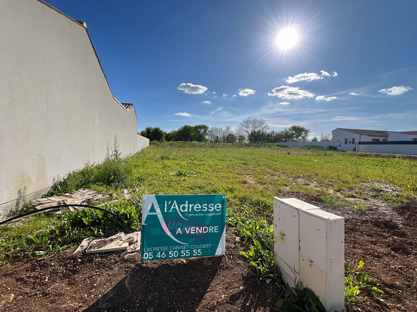 Terrain DOMPIERRE SUR MER (17139) 492.00 m&sup2;