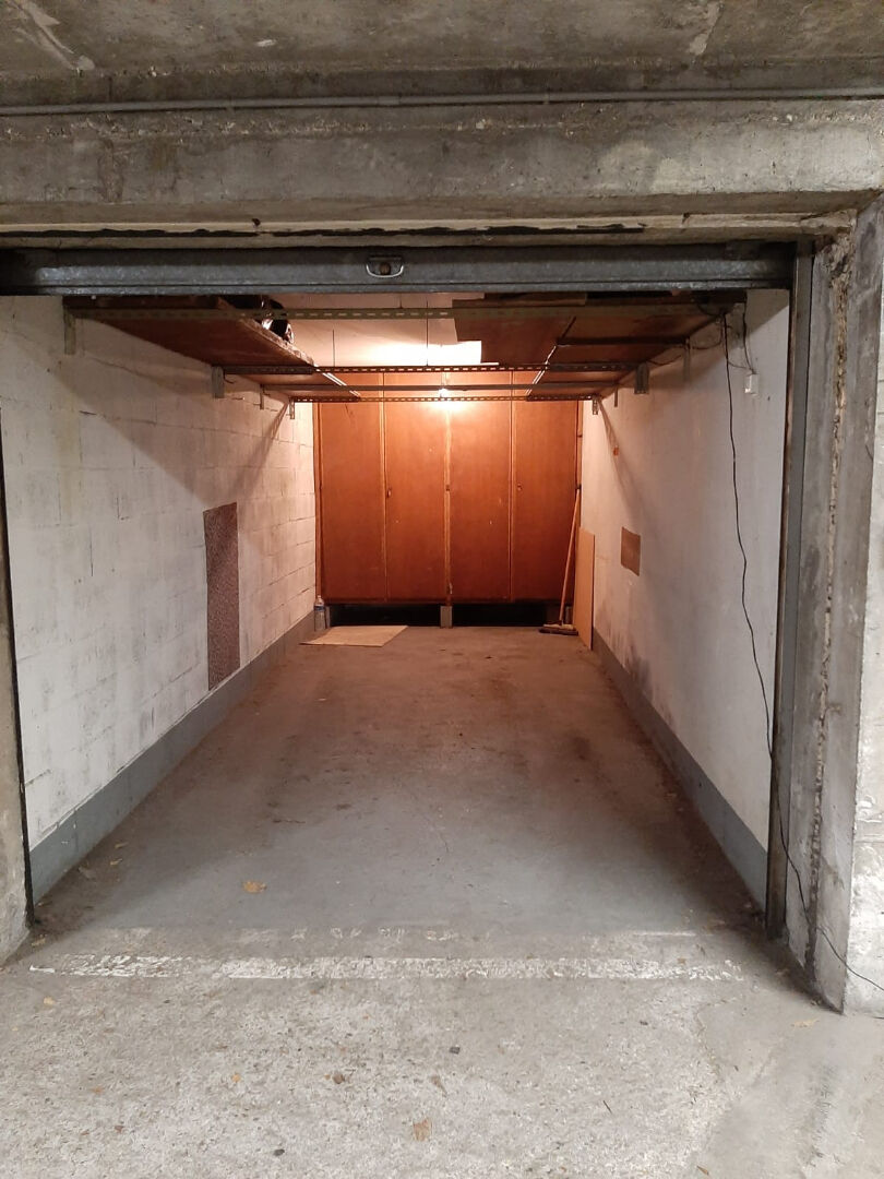 Parking / box ROMAINVILLE (93230)