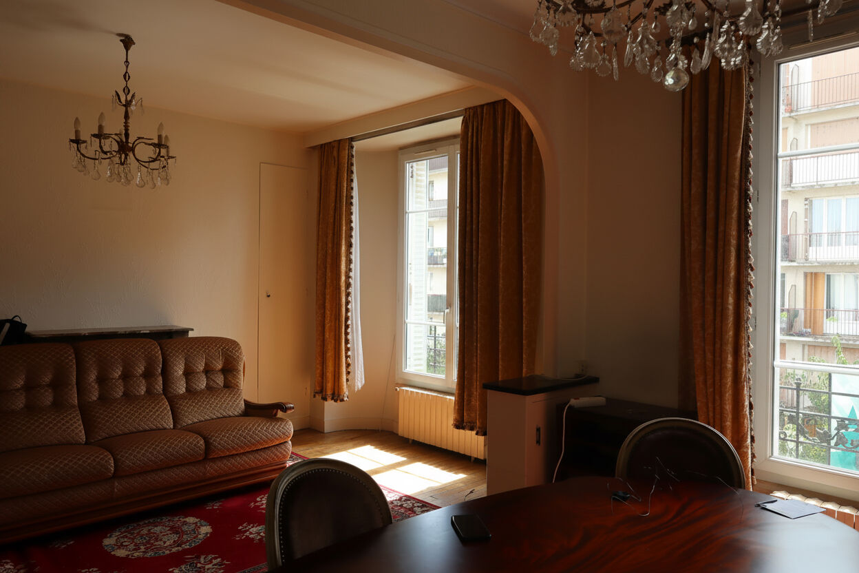 Romainville (93) 240 000 € Appartement 2 pièces , 1 chambre 52.46 m² Voir le bien