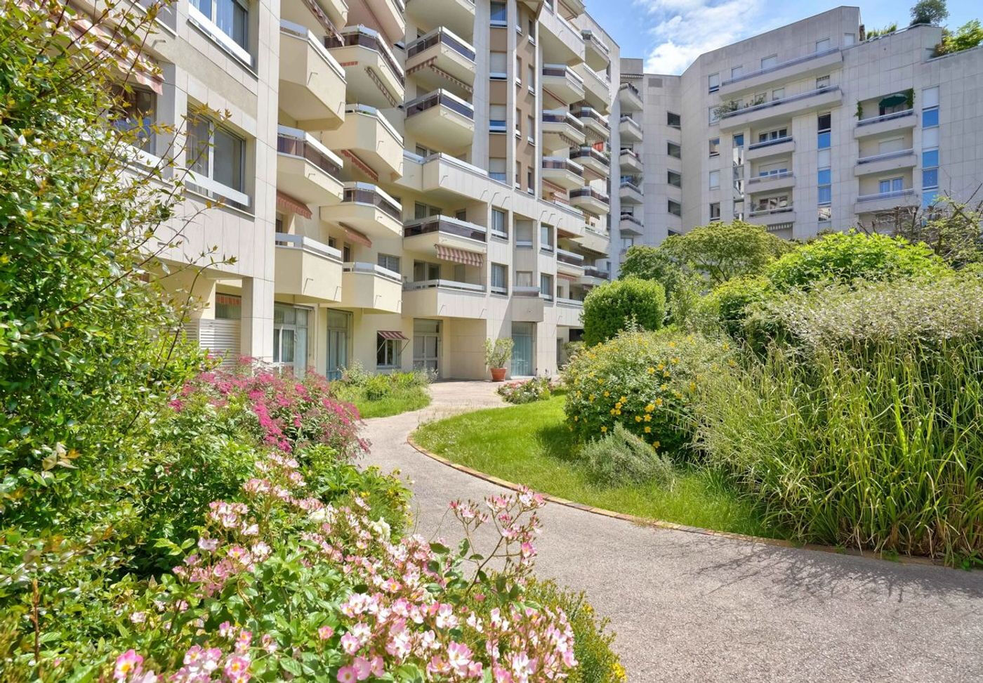 Appartement COURBEVOIE (92400) 2 pi&egrave;ces 45.34 m&sup2;