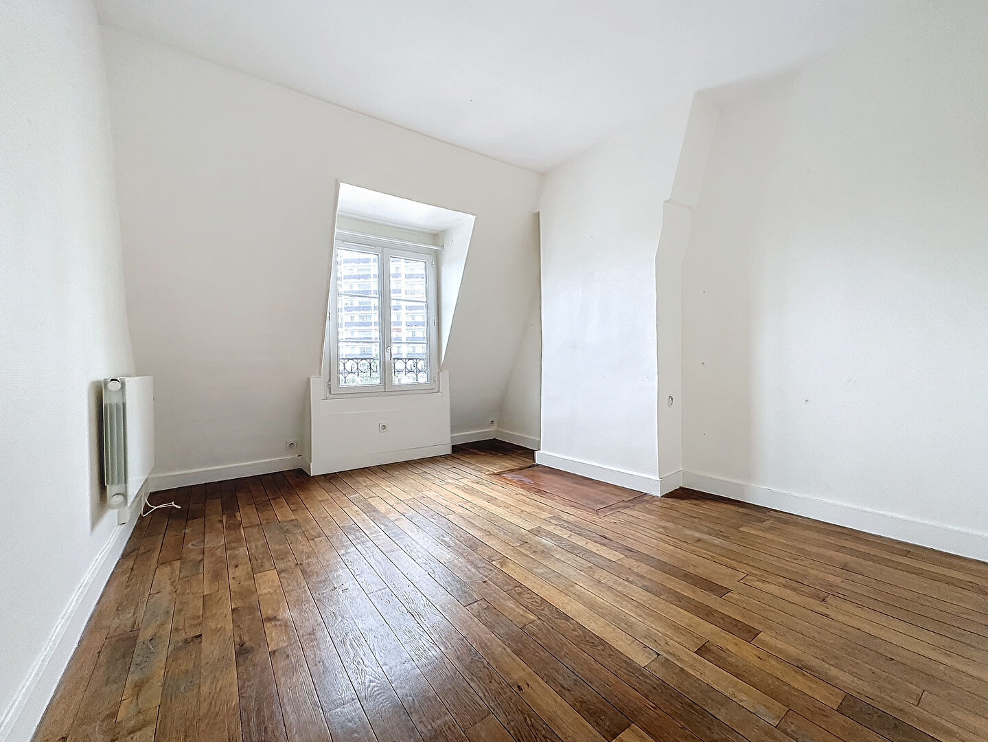 Appartement PARIS (75012) 3 pièces 43.12 m²