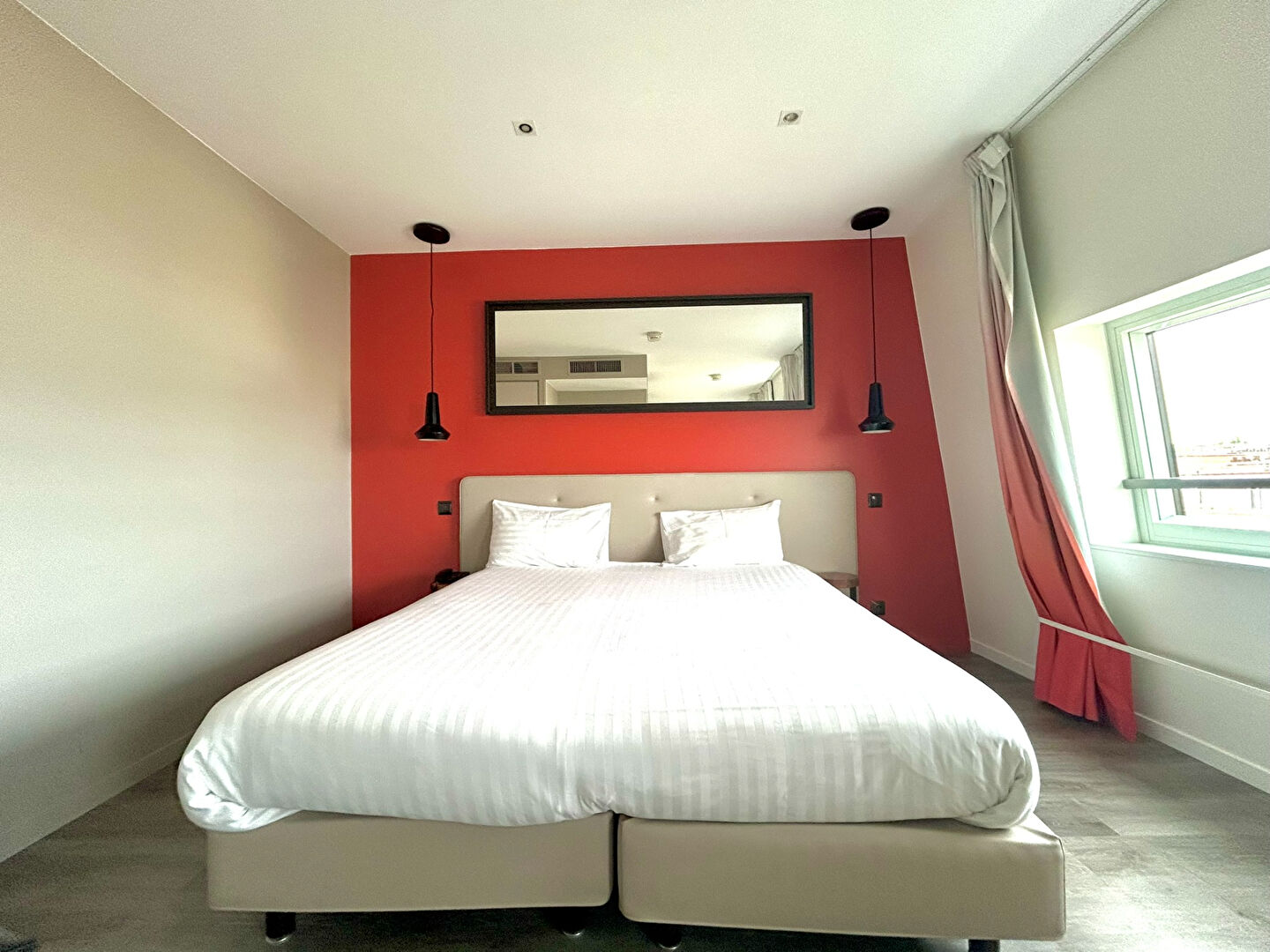 Appartement PARIS (75019) 1 pièce 29.00 m²