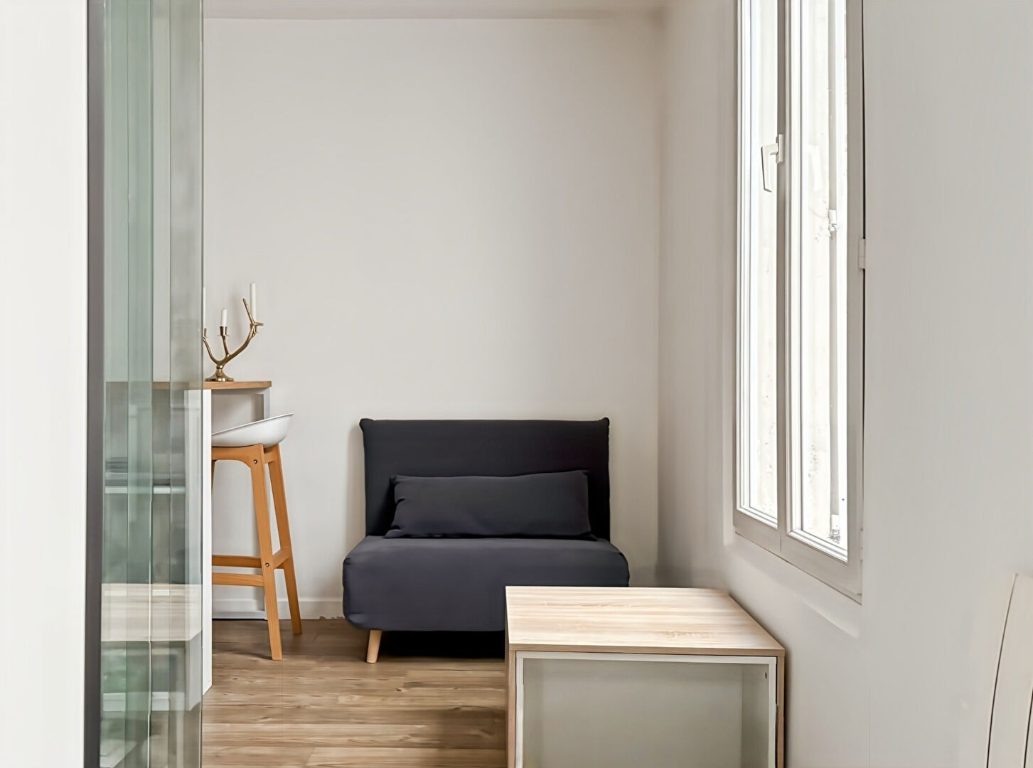 Boulogne-Billancourt (92) 299 000 € Appartement 1 pièce , 1 chambre 28.62 m² Avec terrasse Voir le bien