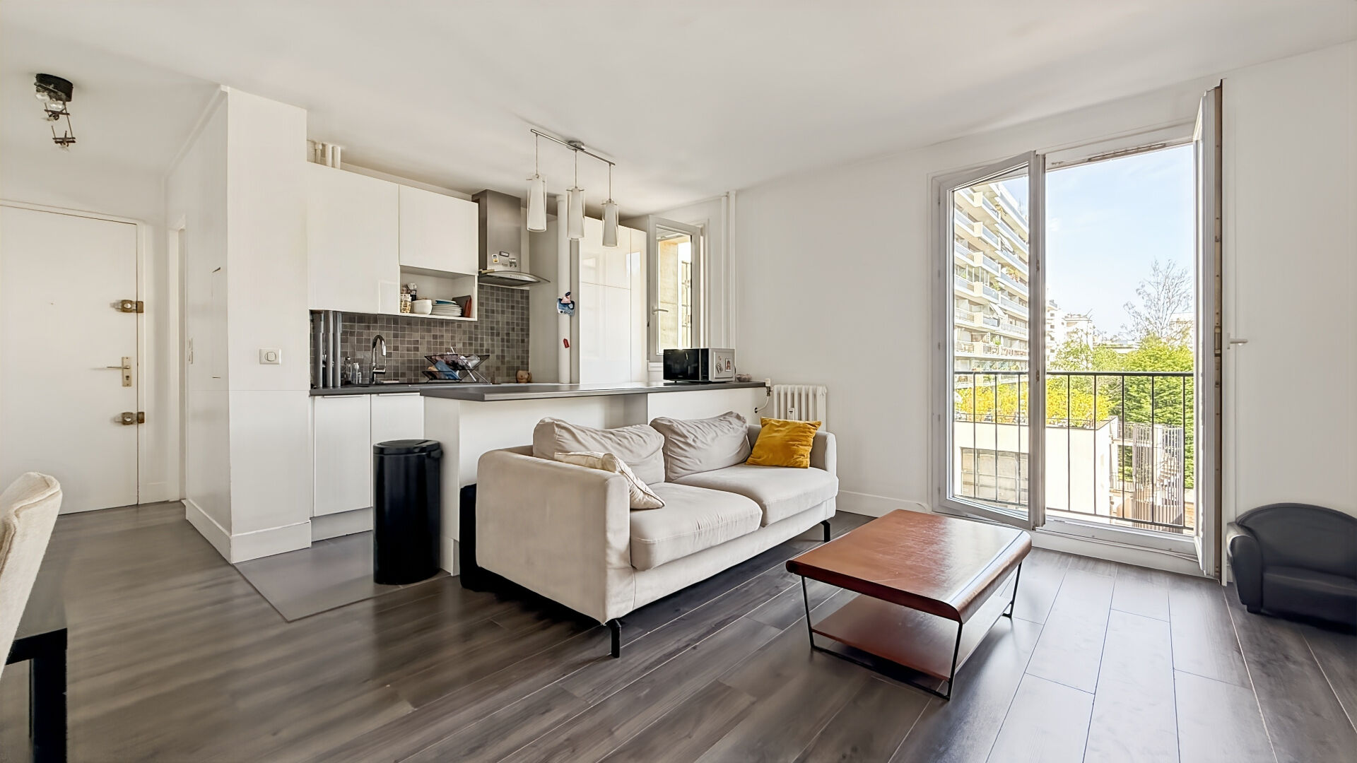 à 6 km de Vélizy-Villacoublay Exclusif 447 200 € Appartement 3 pièces , 2 chambres 56.77 m² Voir le bien