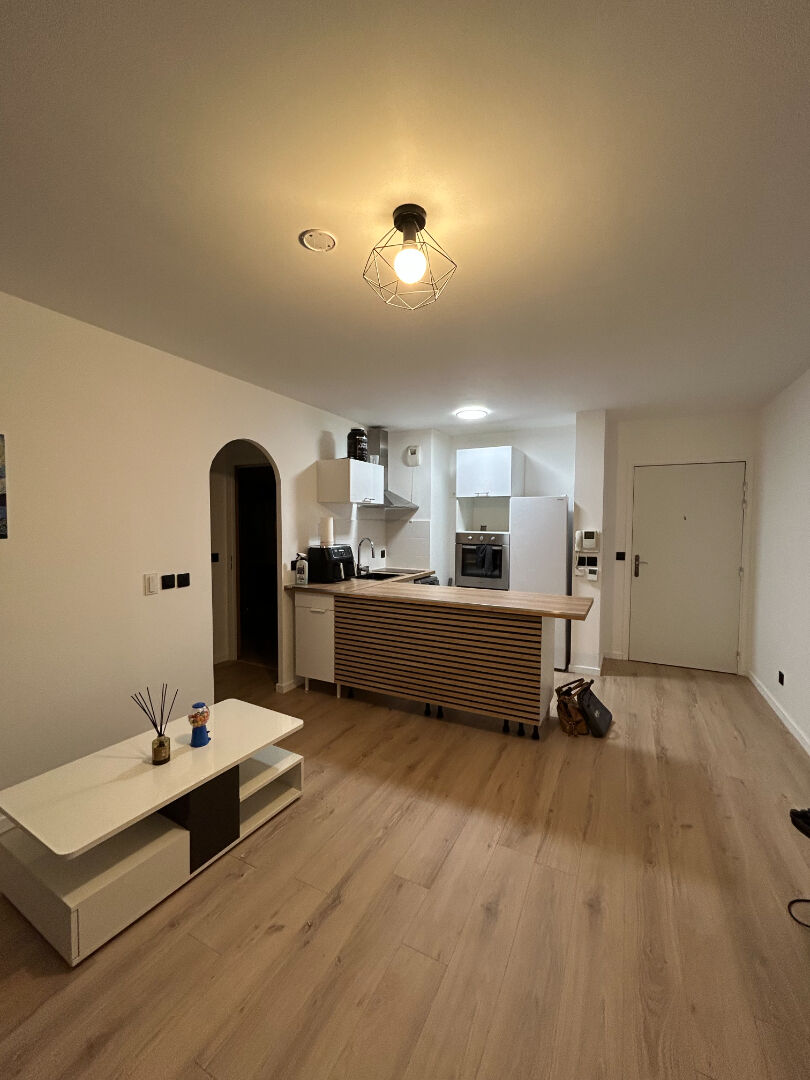 Appartement FRANCONVILLE (95130) 2 pi&egrave;ces 39.60 m&sup2;