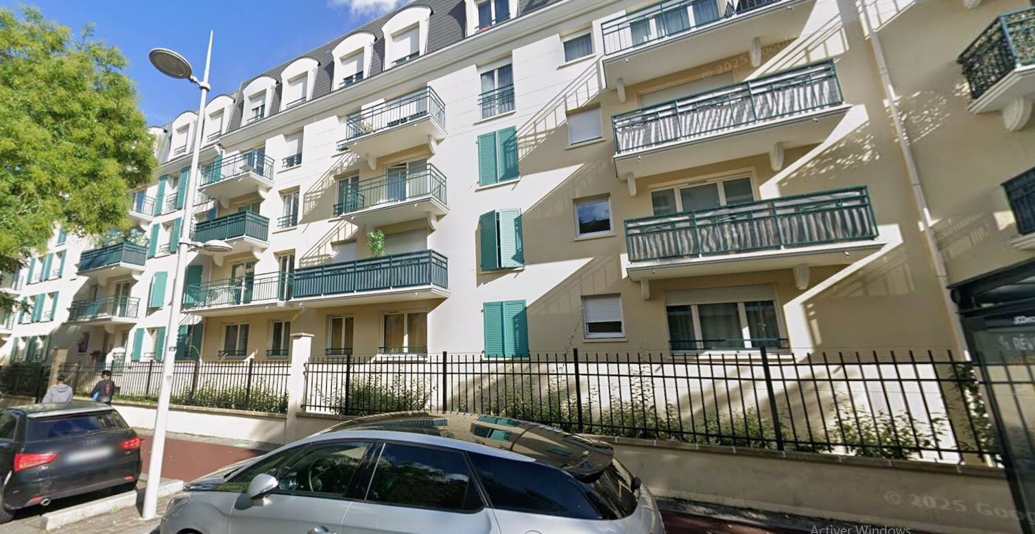 Parking / box EPINAY SUR SEINE (93800) 1 pi&egrave;ce