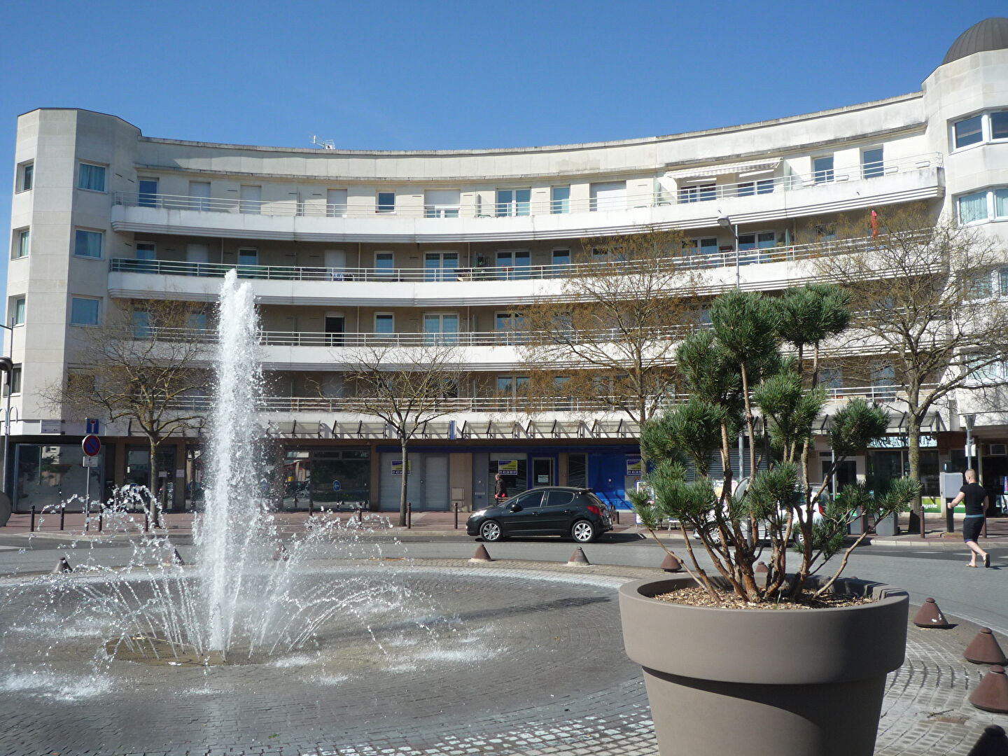 à 7 km de Bezons 870 € / mois cc Appartement 2 pièces , 1 chambre 39.08 m² Avec balcon Voir le bien