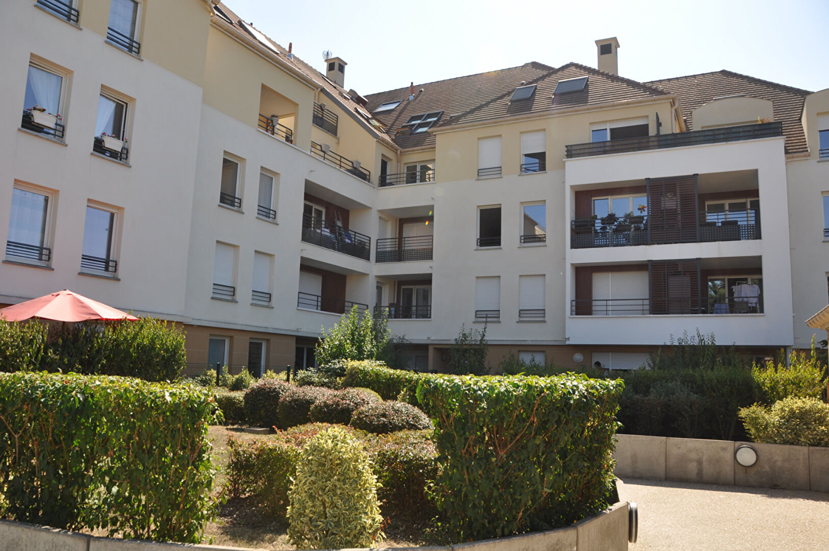 à 21 km de Fosses 1 115 € / mois cc Appartement 3 pièces , 2 chambres 61.78 m² Avec balcon Voir le bien