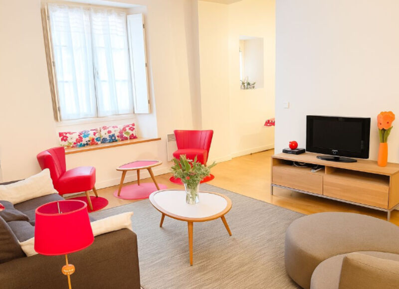 Appartement PARIS (75006) 2 pi&egrave;ces 60.00 m&sup2;