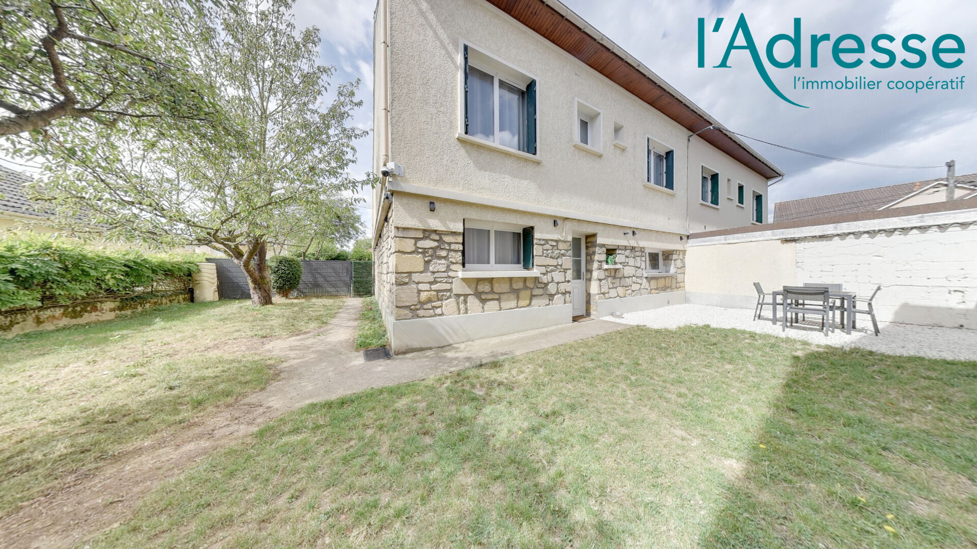 Immeuble NOISY LE GRAND (93160) 10 pièces 210.00 m²