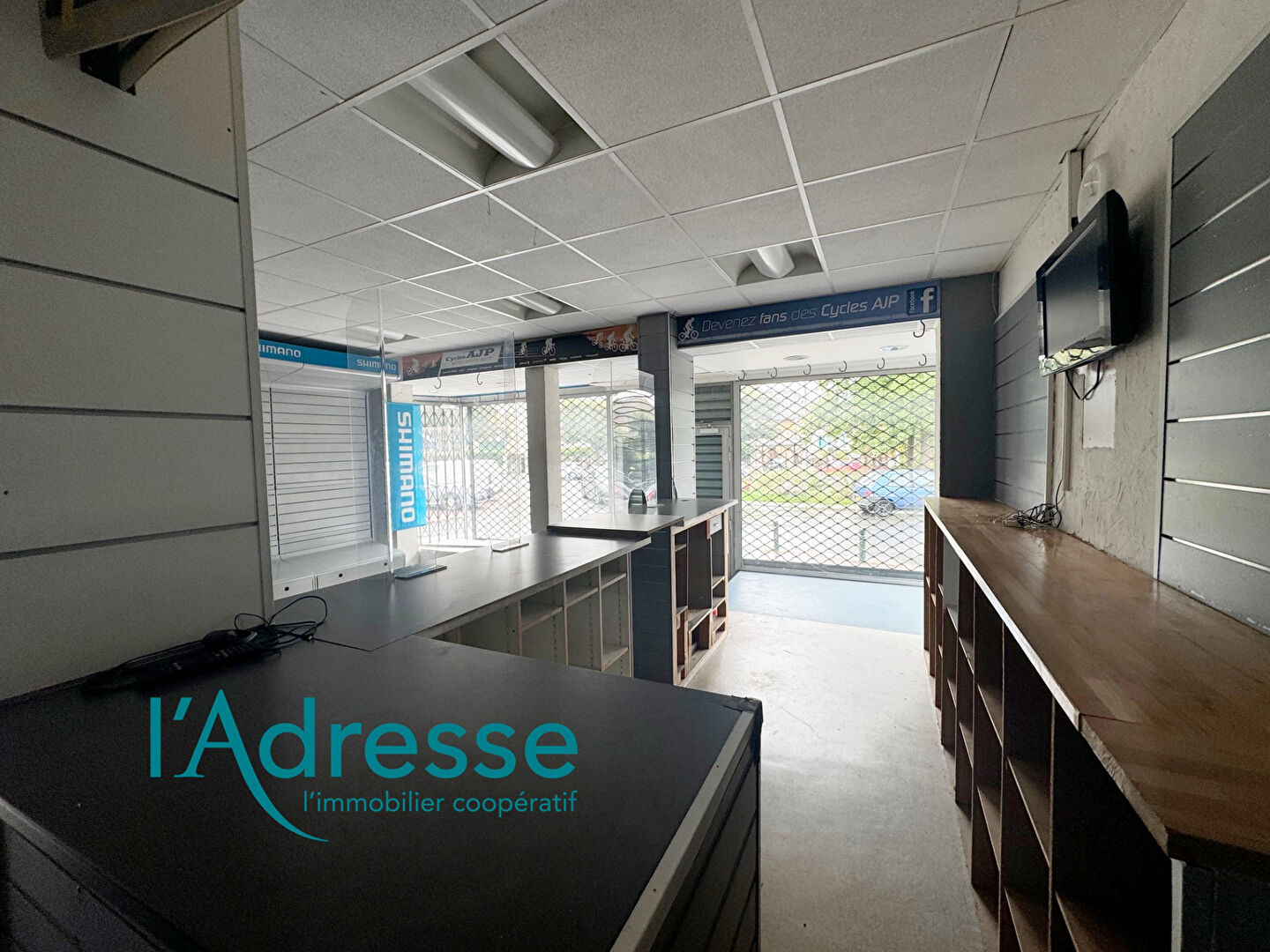 Local commercial NOISY LE GRAND (93160) 10 pièces 422.46 m²