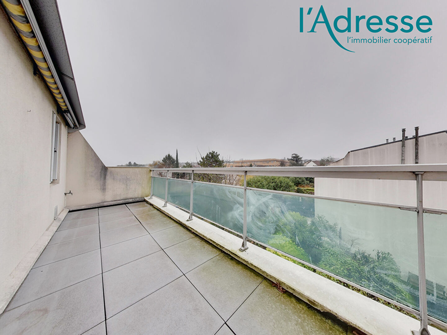 Appartement NOISY LE GRAND (93160) 2 pi&egrave;ces 50.00 m&sup2;