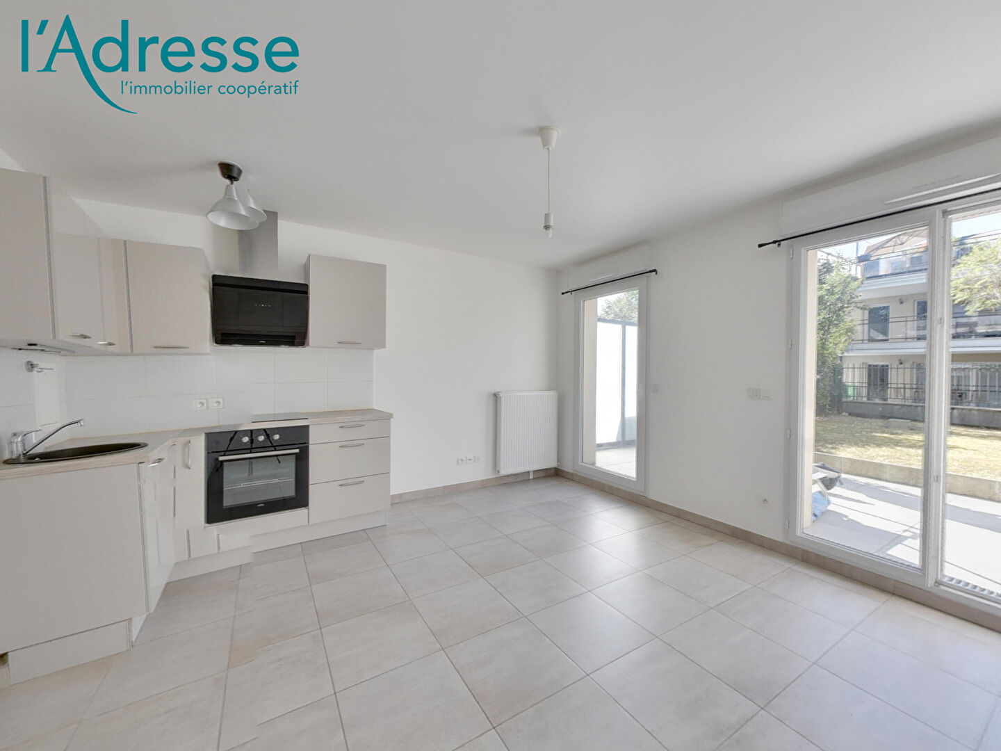 Appartement NOISY LE GRAND (93160) 1 pièce 25.00 m²