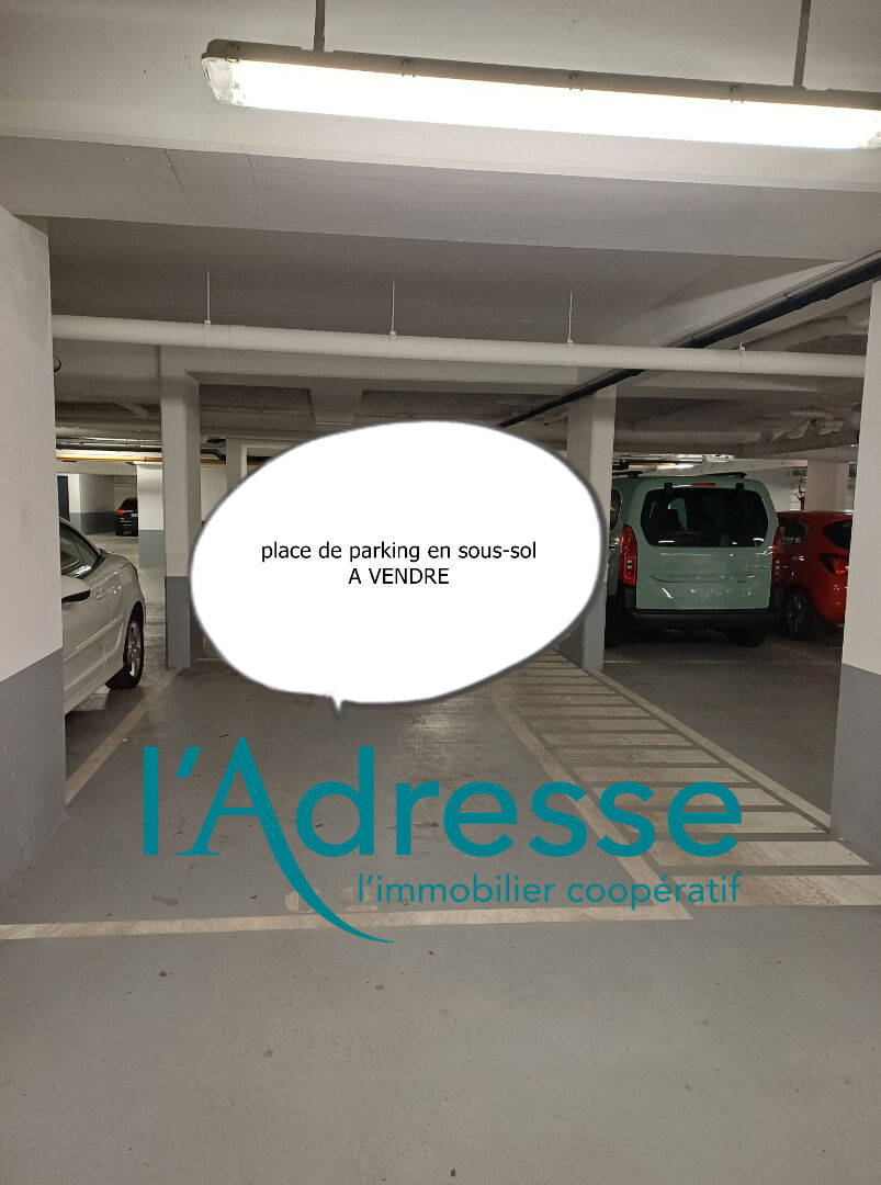 Parking / box CHAMPS SUR MARNE (77420) 1 pièce 15.00 m²