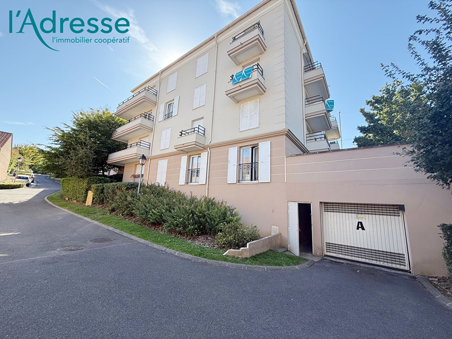 Appartement NOISY LE GRAND (93160) 3 pièces 64.00 m²