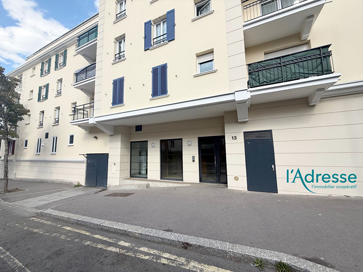 Appartement NOISY LE GRAND (93160) 1 pièce 23.00 m²