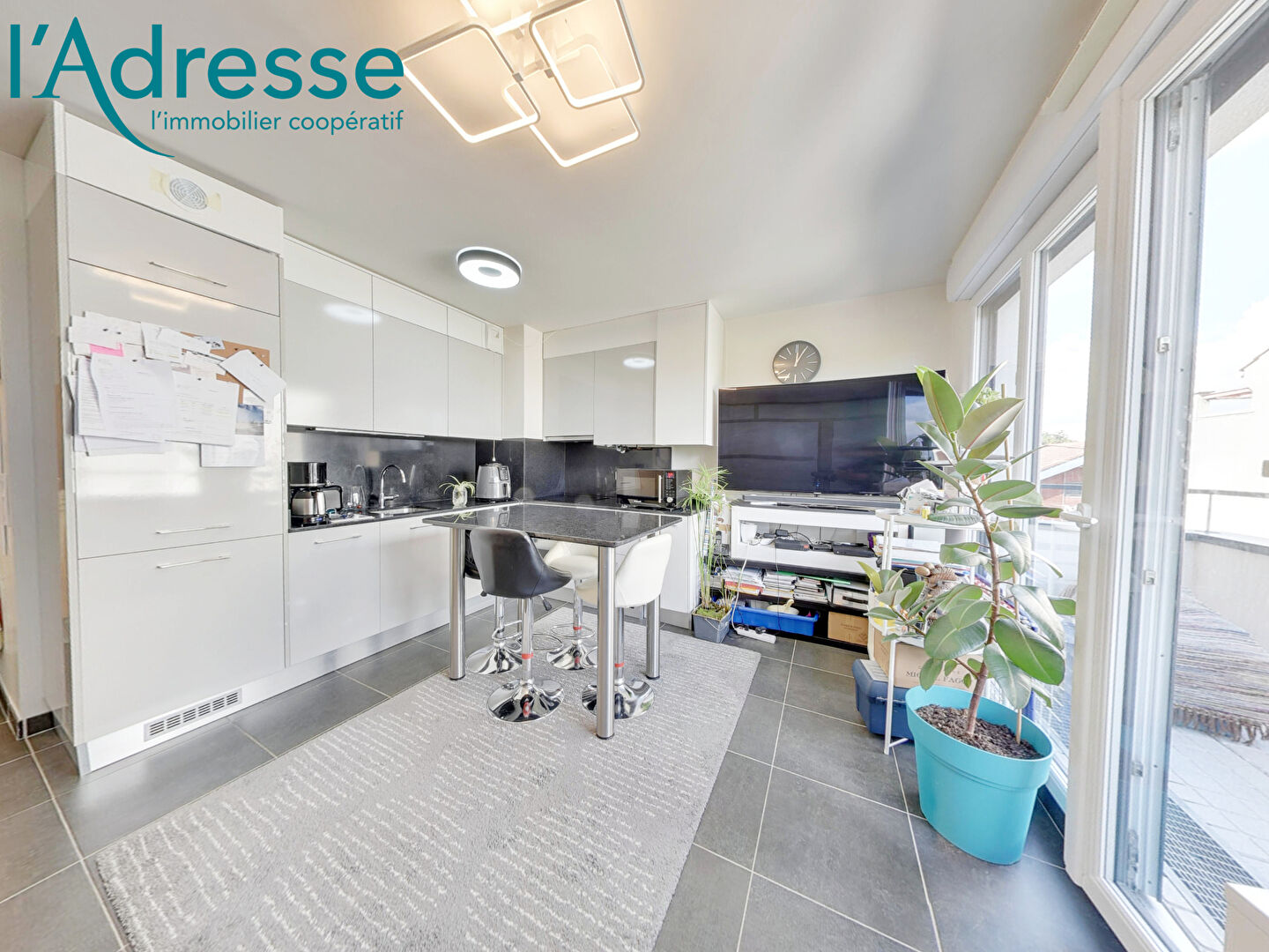 Appartement NOISY LE GRAND (93160) 1 pièce 28.00 m²