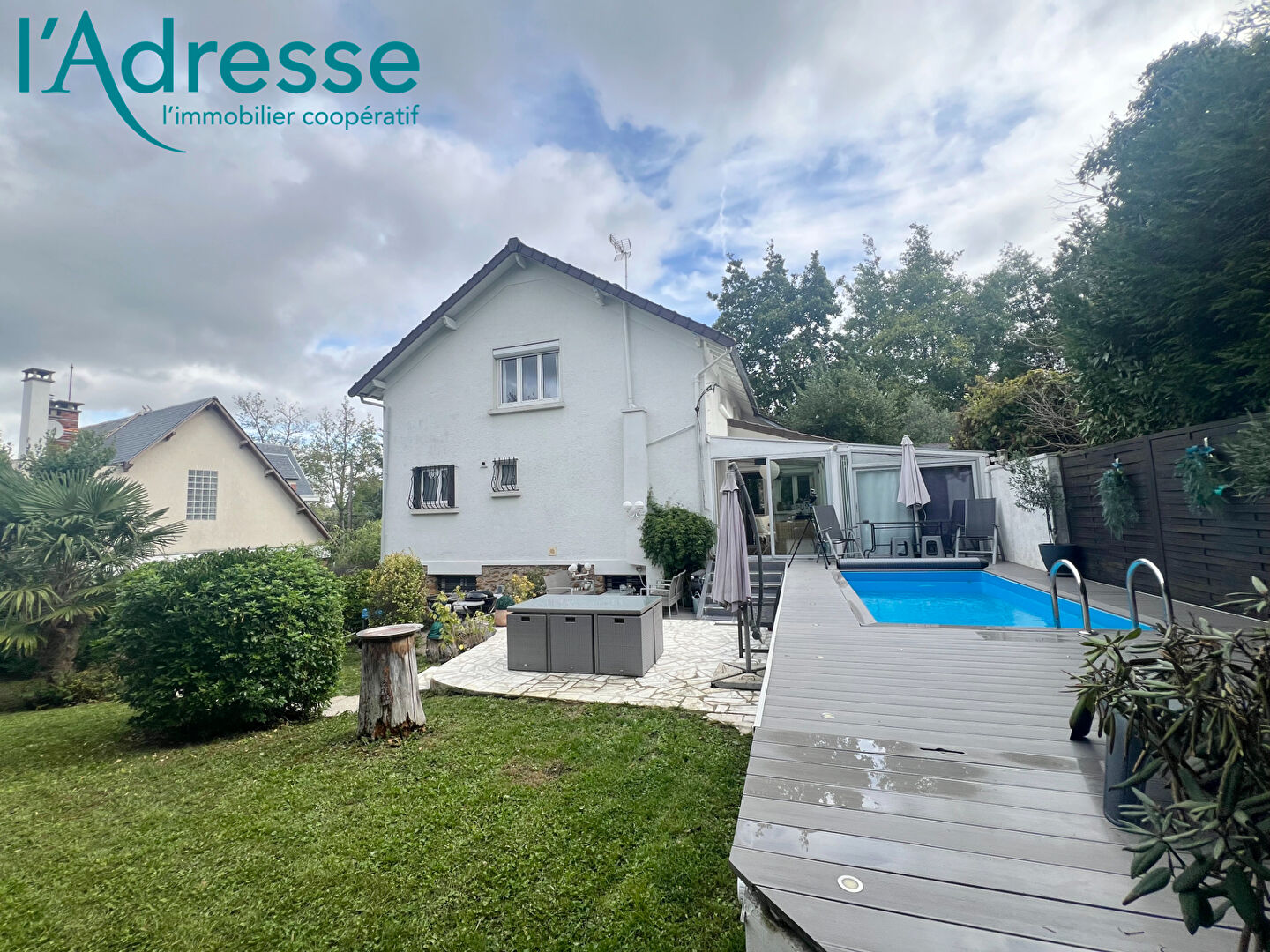 Maison NOISY LE GRAND (93160) 6 pièces 150.00 m²