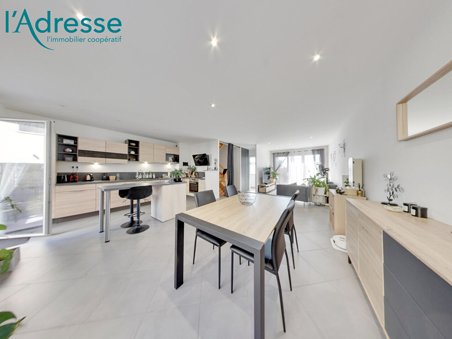 Maison CHAMPS SUR MARNE (77420) 5 pièces 102.00 m²