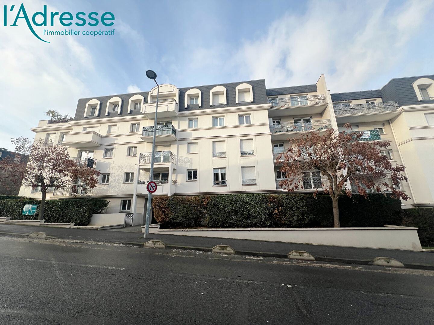 Appartement NOISY LE GRAND (93160) 1 pièce 31.00 m²
