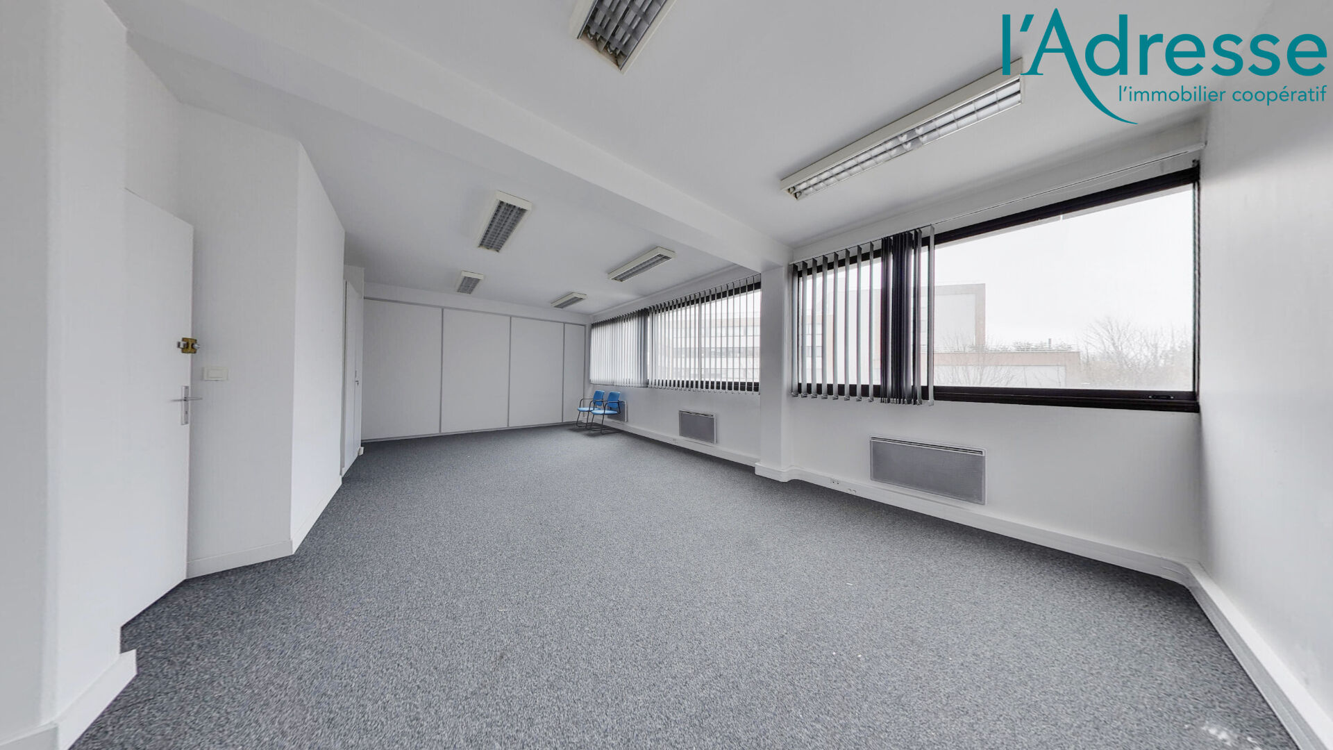 Bureaux NOISY LE GRAND (93160) 8 pièces 200.38 m²