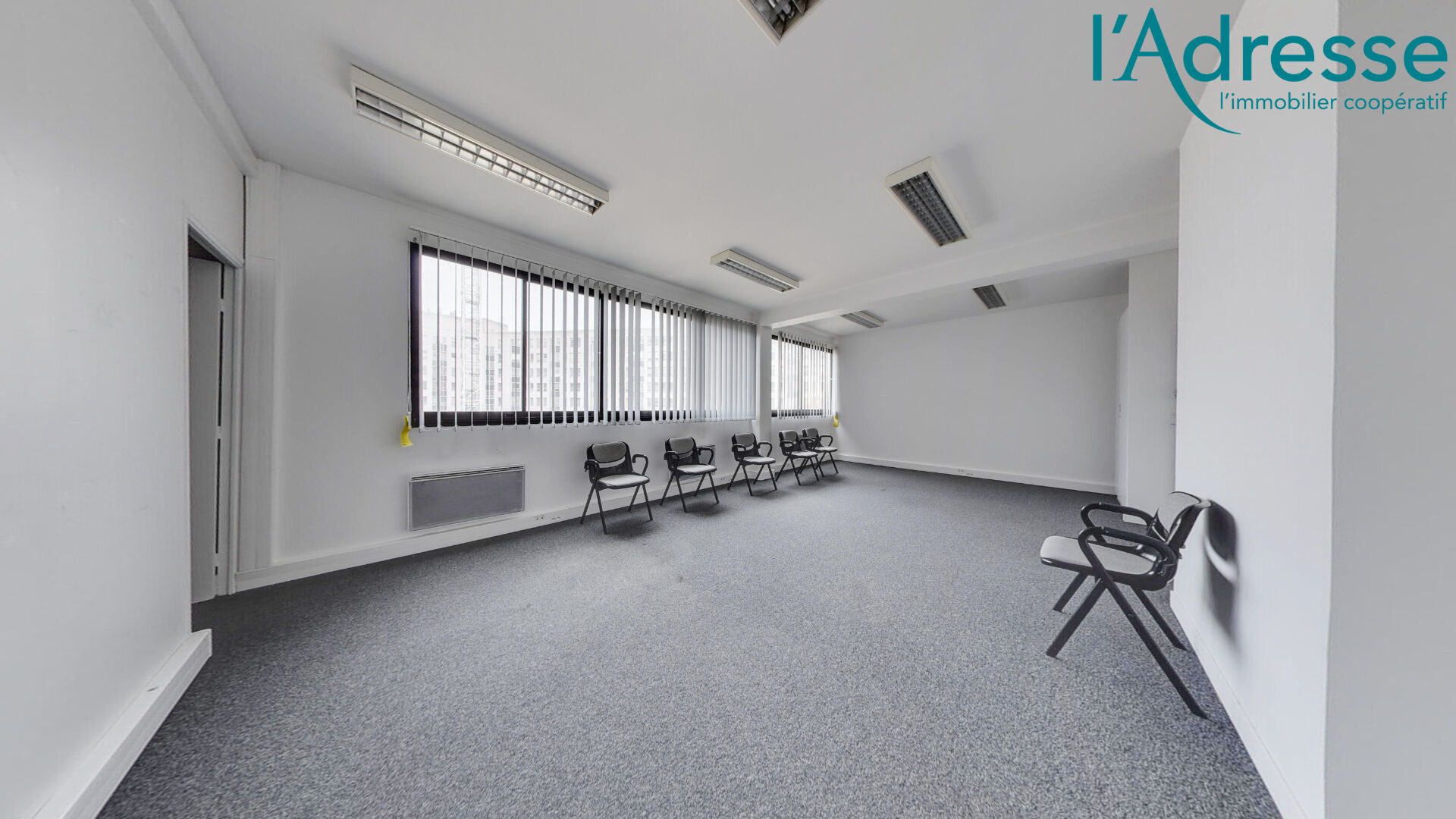 Bureaux NOISY LE GRAND (93160) 8 pi&egrave;ces 200.38 m&sup2;