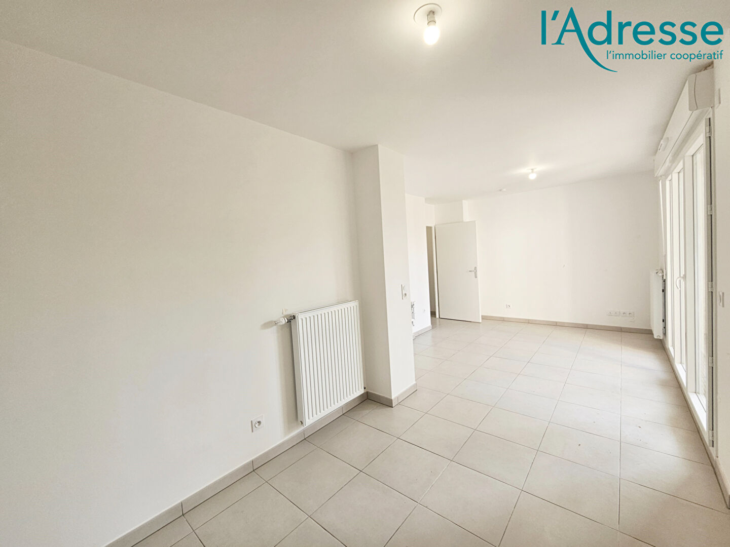 Appartement NOISY LE GRAND (93160) 1 pi&egrave;ce 30.00 m&sup2;