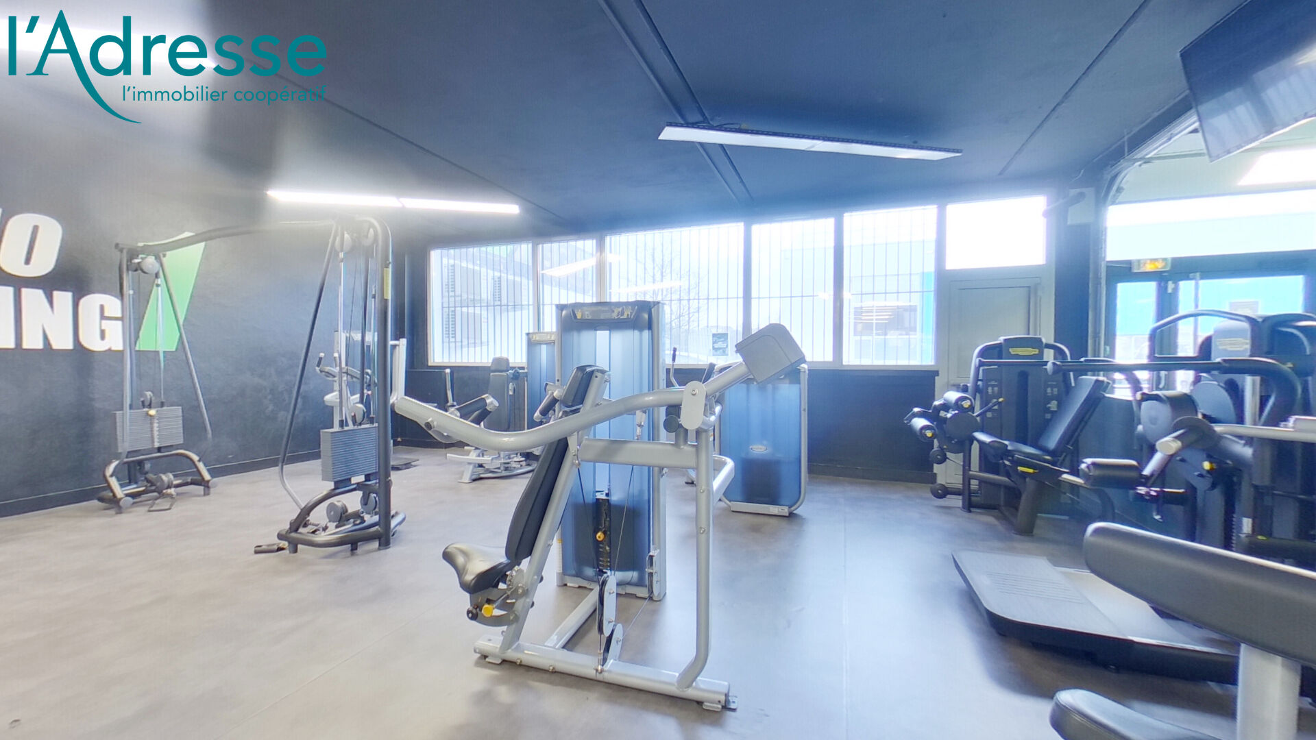 Fonds de commerce CHAMPS SUR MARNE (77420) 500.00 m&sup2;