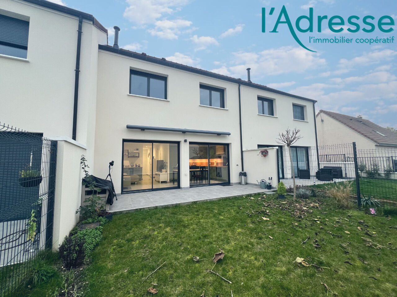 Maison CHAMPS SUR MARNE (77420) 5 pi&egrave;ces 90.00 m&sup2;