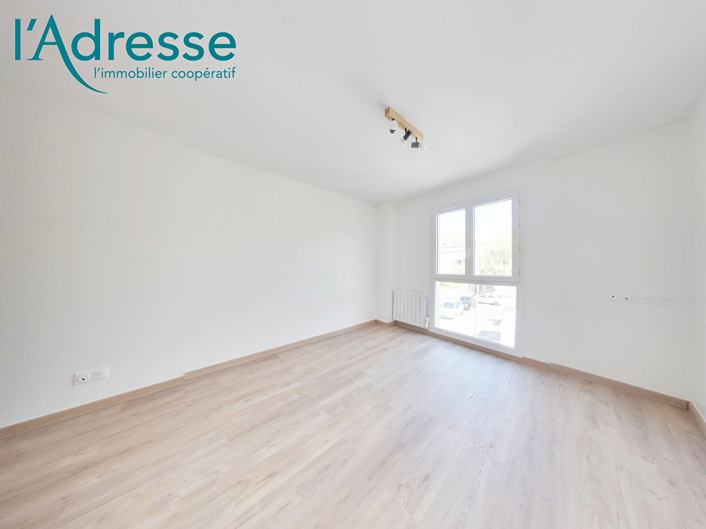 Noisy-le-Grand (93) 650 € / mois cc Appartement 1 pièce 17.91 m² Voir le bien